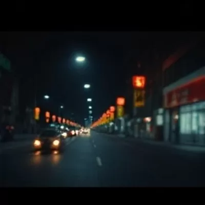 探花视频首屏主推画面：晨雾中的山间河道与远处村落全景